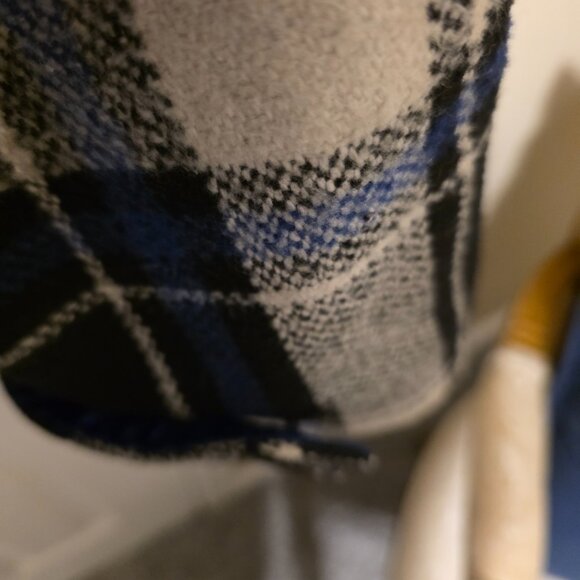 Vintage Blue, Black and White Plaid Jacket - Women's XL - Picture 3 of 11
